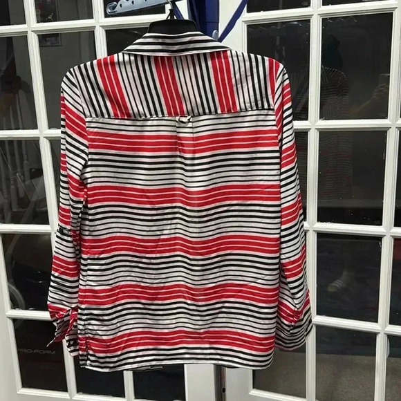 PETITE Small from NOTATIONS Buisness Top - Picture 10 of 15